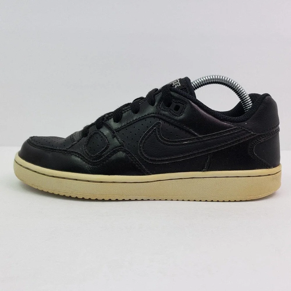 Nike son force